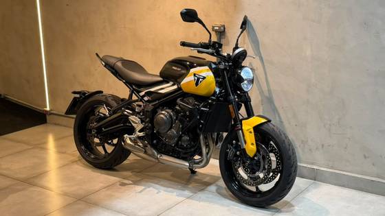 TRIUMPH TRIDENT 660 TRIUMPH TRIDENT 660